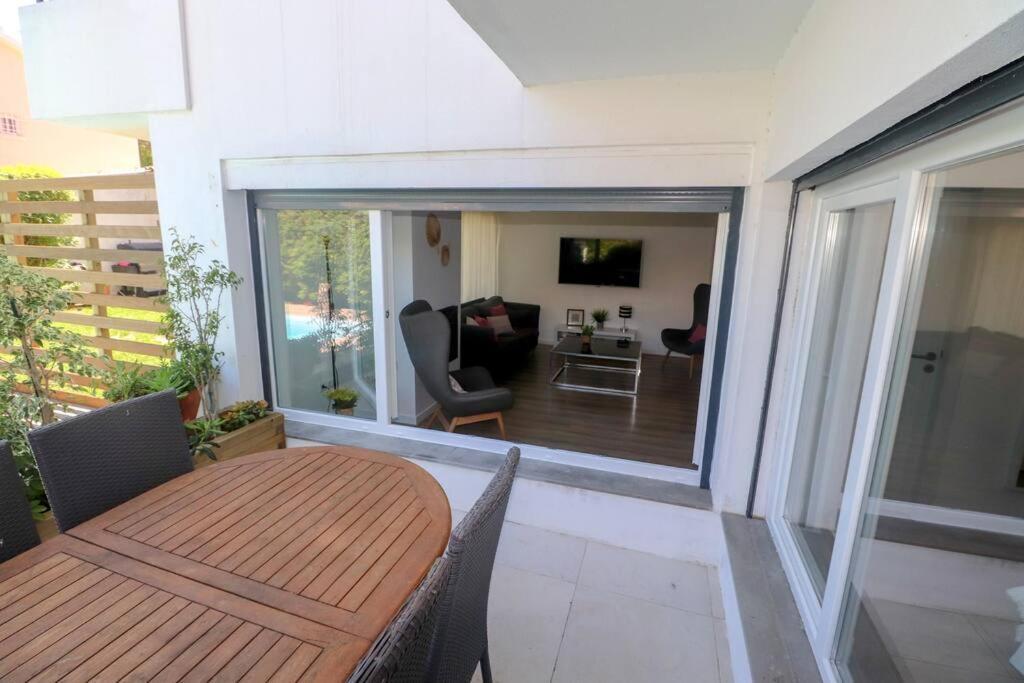 Cascais Getaway With A Shared Pool Apartman Kültér fotó